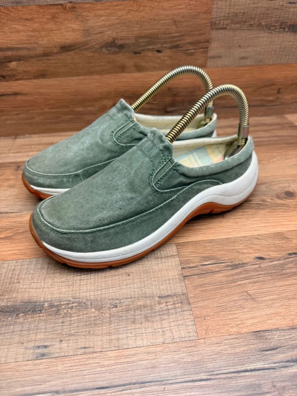 LL Bean Women's Size 6.5M  Sunwashed green clog Canvas Slip On Shoes